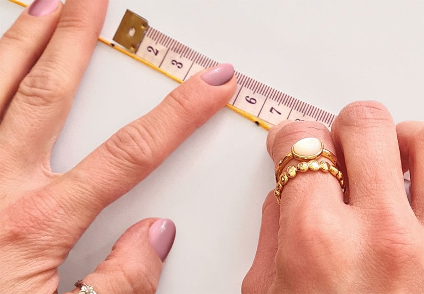 Your Hot Diamonds ring size