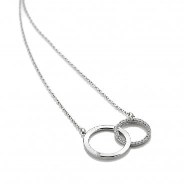 Striking Circle Necklace